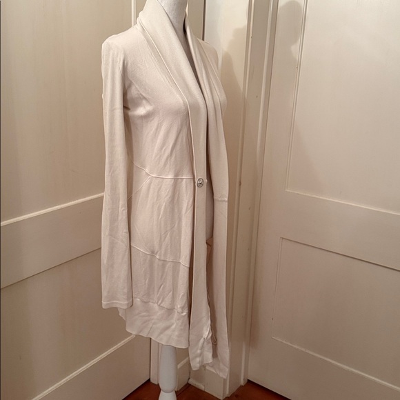 Creamy Long Cardigan Jacket - Picture 10 of 10